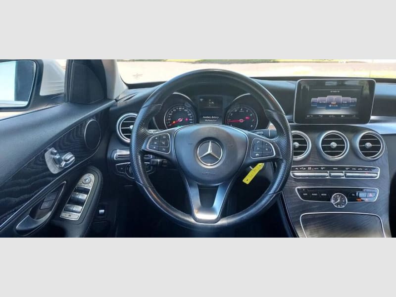 Mercedes-Benz C-Class 2016 price $16,499