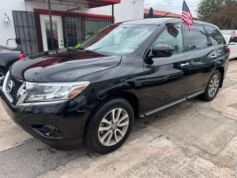 Nissan Pathfinder 2014 price $3,000 Down