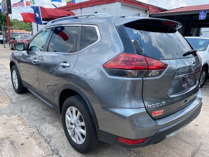 Nissan Rogue 2018 price $4,000