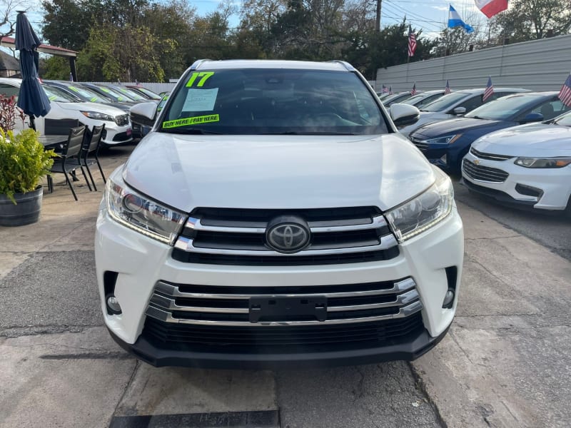 Toyota Highlander 2017 price $5,000