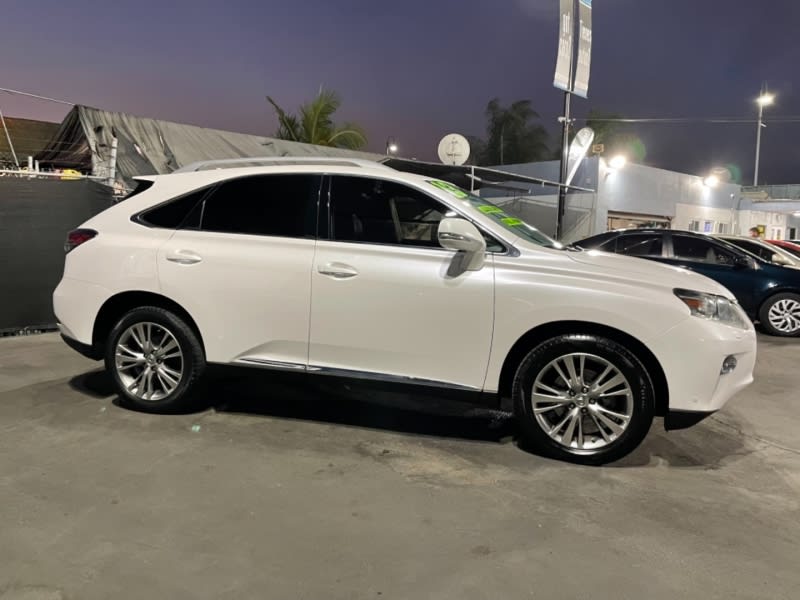 Lexus RX 350 2013 price $10,000 Cash