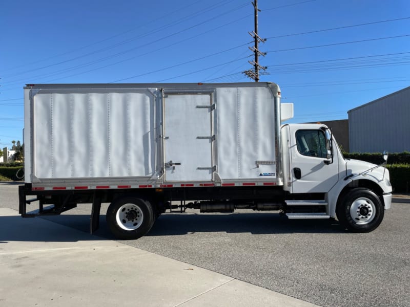 Freightliner M2 2016 price $35,300 Cash