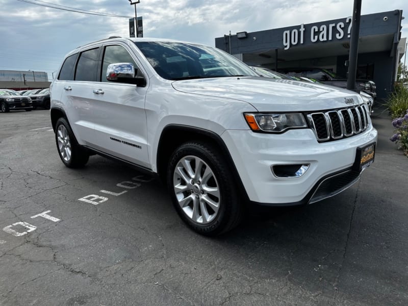 Jeep Grand Cherokee 2017 price $21,500 Cash