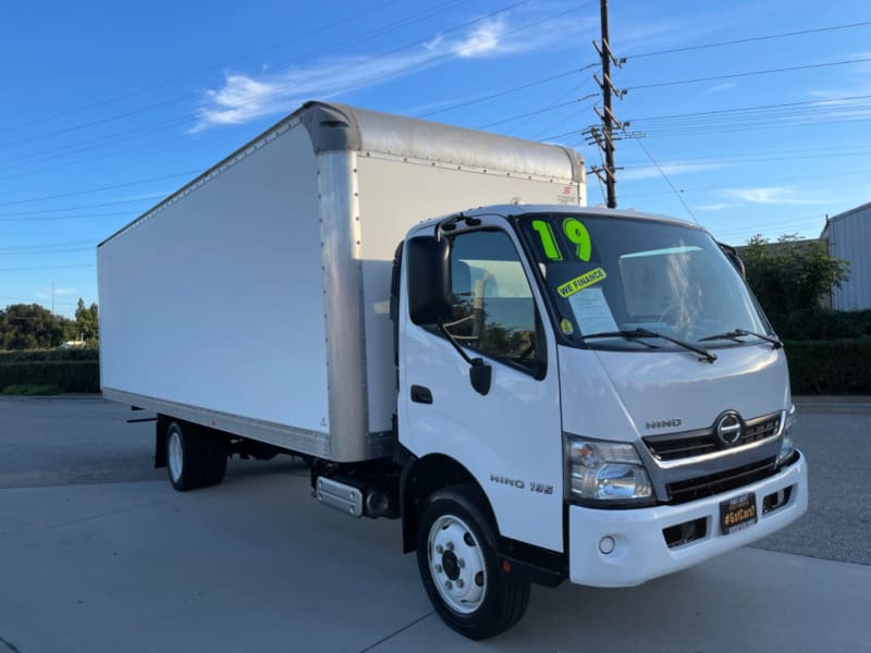 Hino 195 BOX TRUCK 2019 price $30,300 Cash