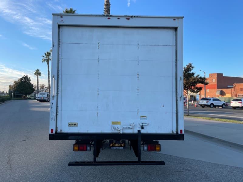 Hino 195 BOX TRUCK 2019 price $30,300 Cash