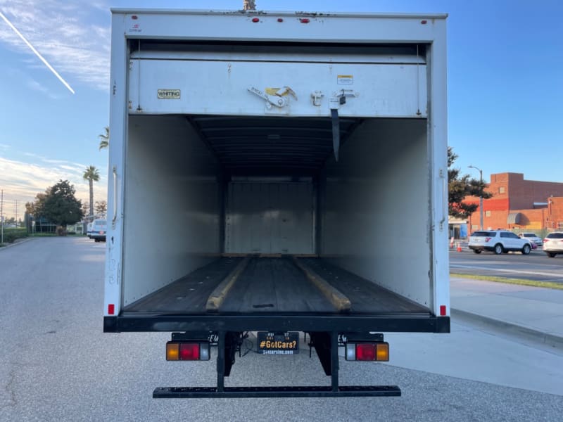 Hino 195 BOX TRUCK 2019 price $27,000 Cash