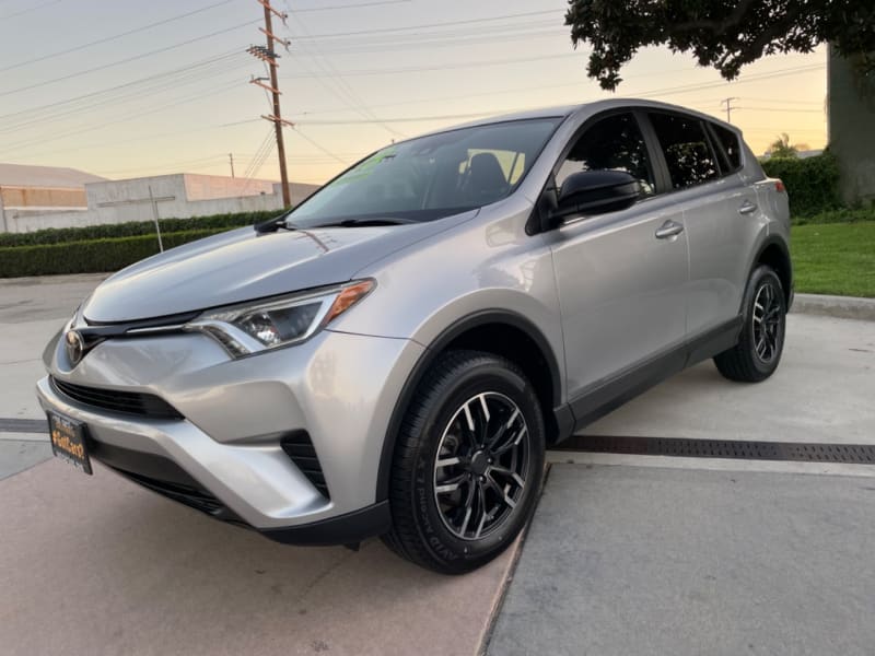 Toyota RAV4 2018 price $18,400 Cash