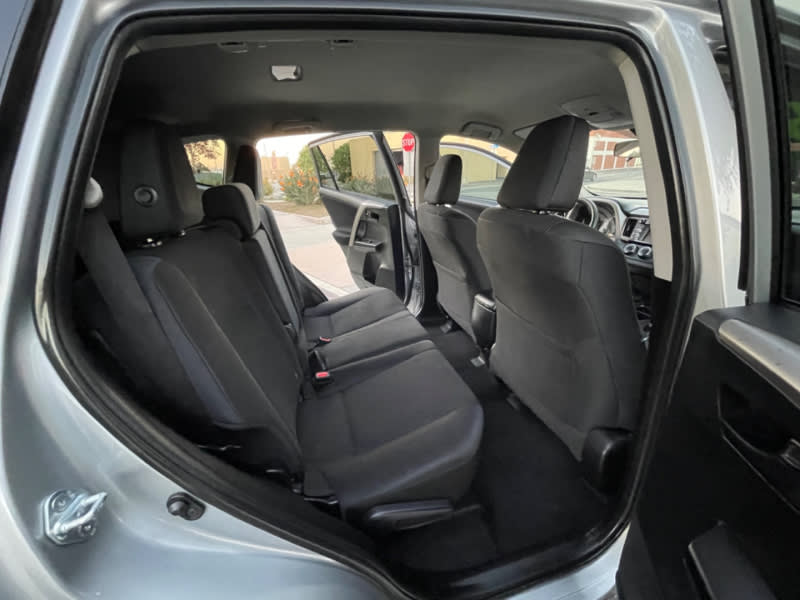 Toyota RAV4 2018 price $17,000 Cash