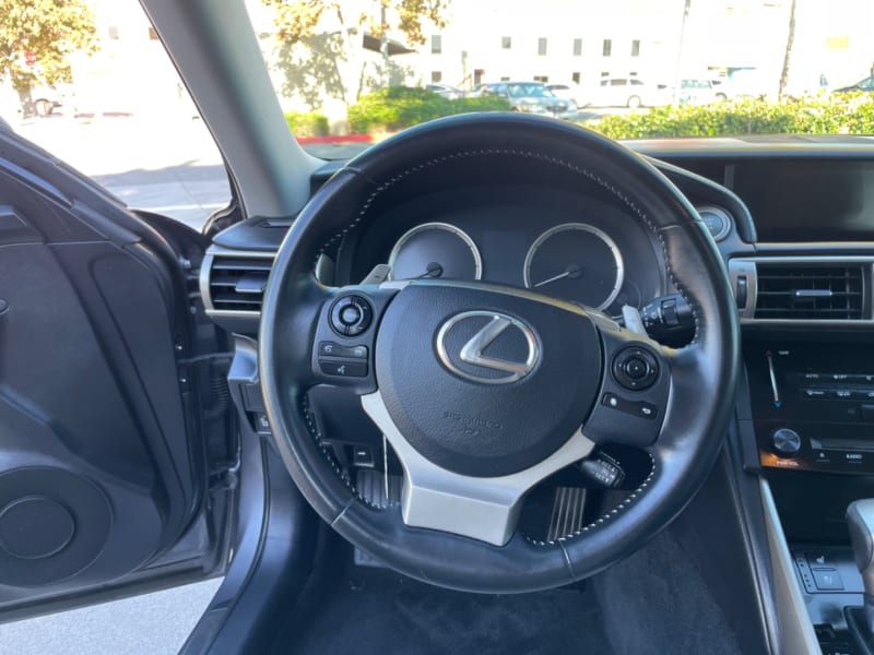 Lexus IS 250 2014 price $14,000 Cash