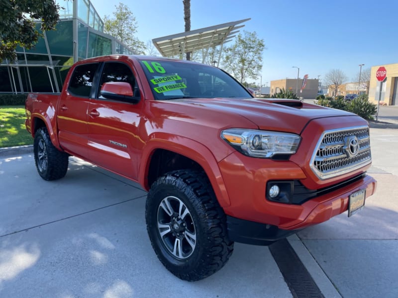 Toyota Tacoma 2016 price $24,370 Cash