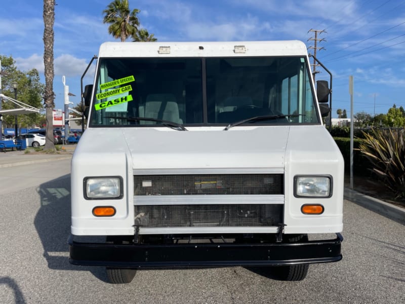 Ford Econoline Commercial Cutaway 2002 price $17,300 Cash