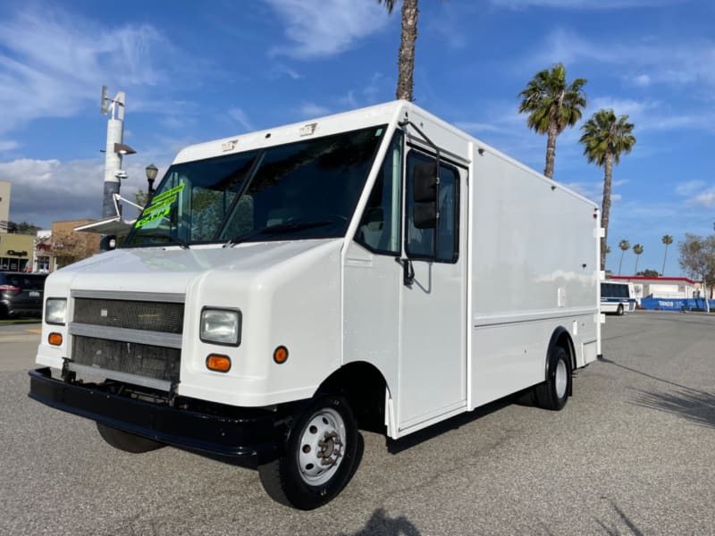 Ford Econoline Commercial Cutaway 2002 price $17,900 Cash