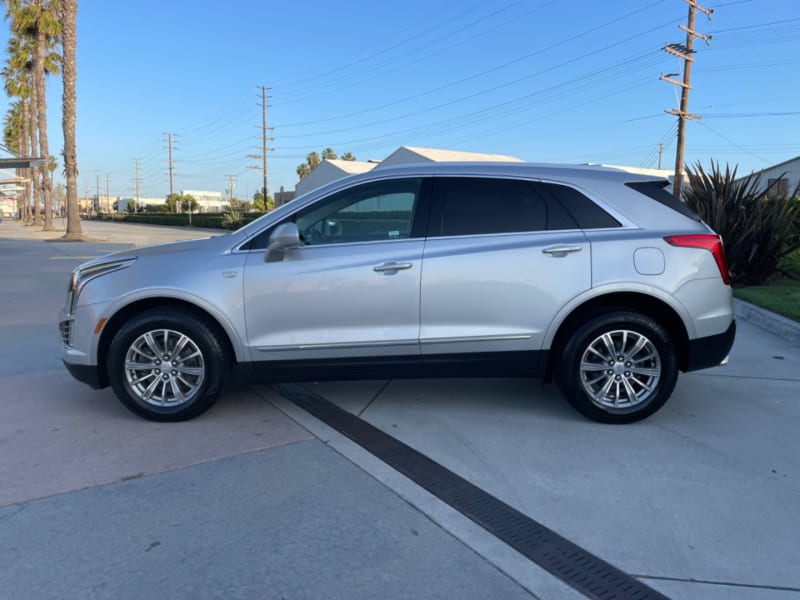 Cadillac XT5 2017 price $15,300 Cash