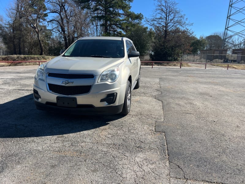 Chevrolet Equinox 2015 price $8,995