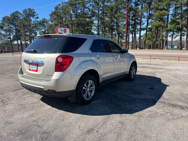 Chevrolet Equinox 2015 price $8,995