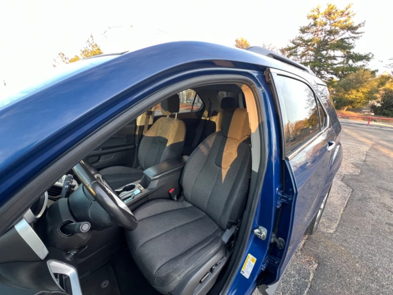 Chevrolet Equinox 2013 price $8,995