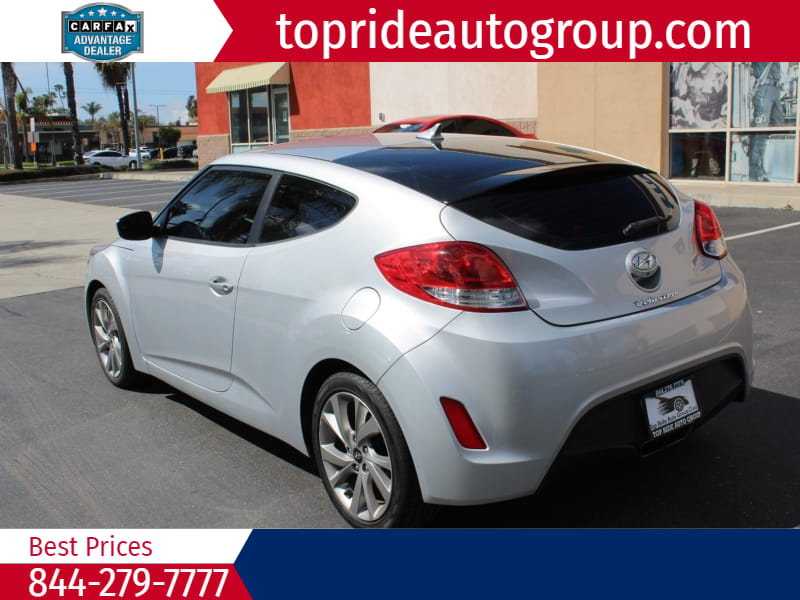 Hyundai Veloster 2017 price $8,495