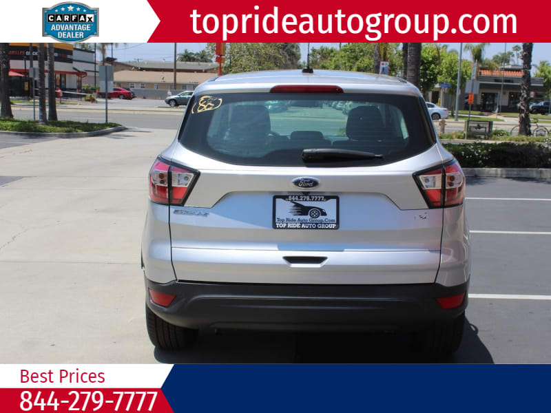 Ford Escape 2018 price $9,495