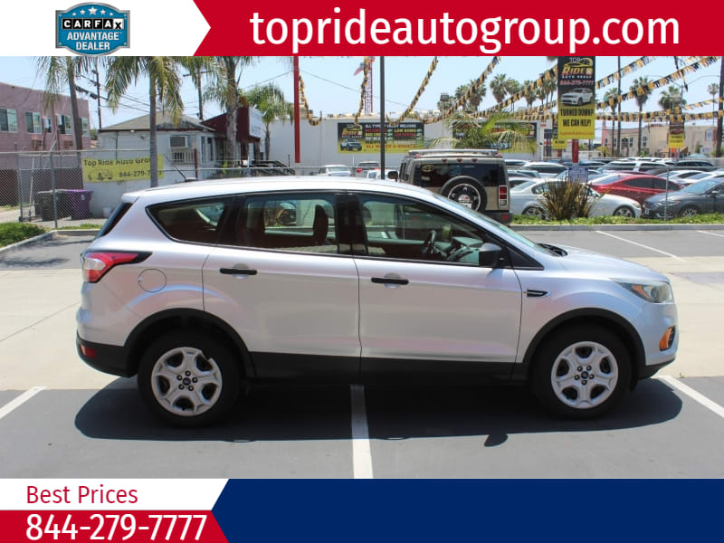 Ford Escape 2018 price $9,495