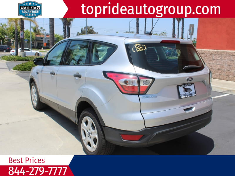 Ford Escape 2018 price $9,495