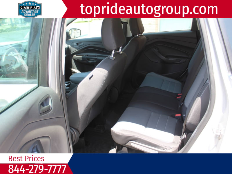 Ford Escape 2018 price $9,495