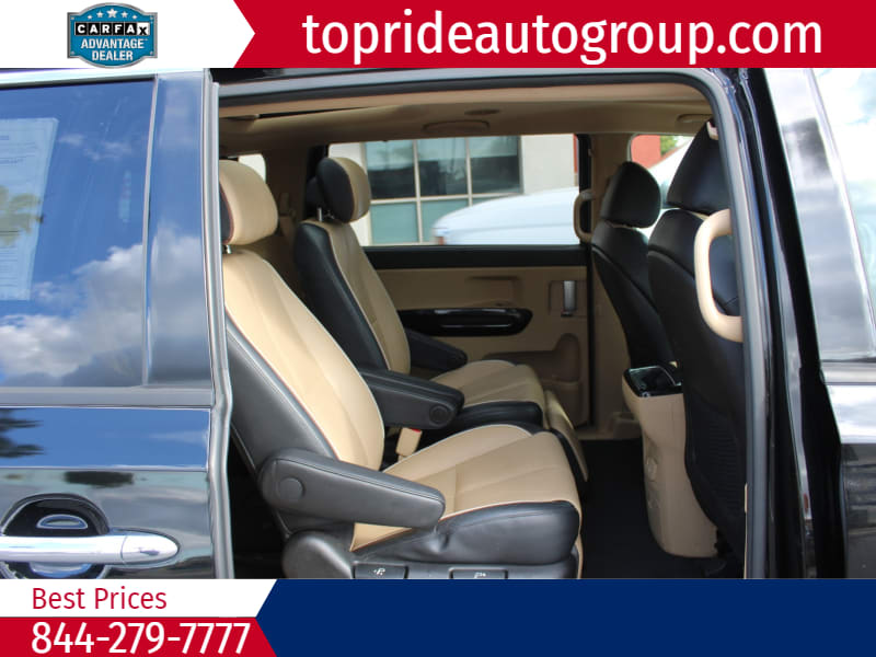 Kia Sedona 2015 price $11,995