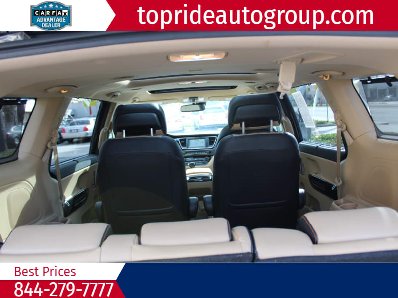 Kia Sedona 2015 price $11,995