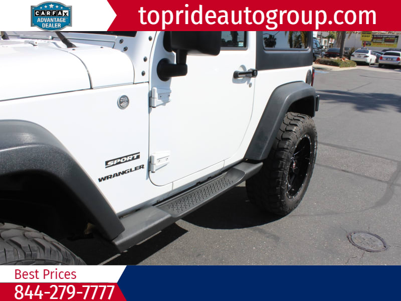 Jeep Wrangler 2015 price $17,795