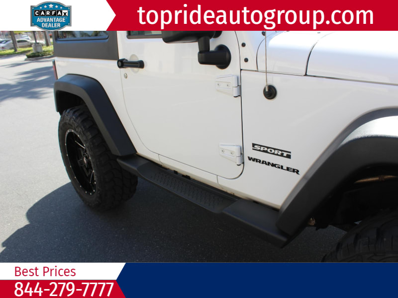 Jeep Wrangler 2015 price $17,795