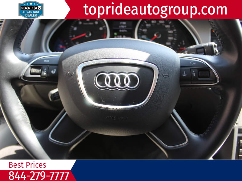 Audi Q7 2015 price $15,995