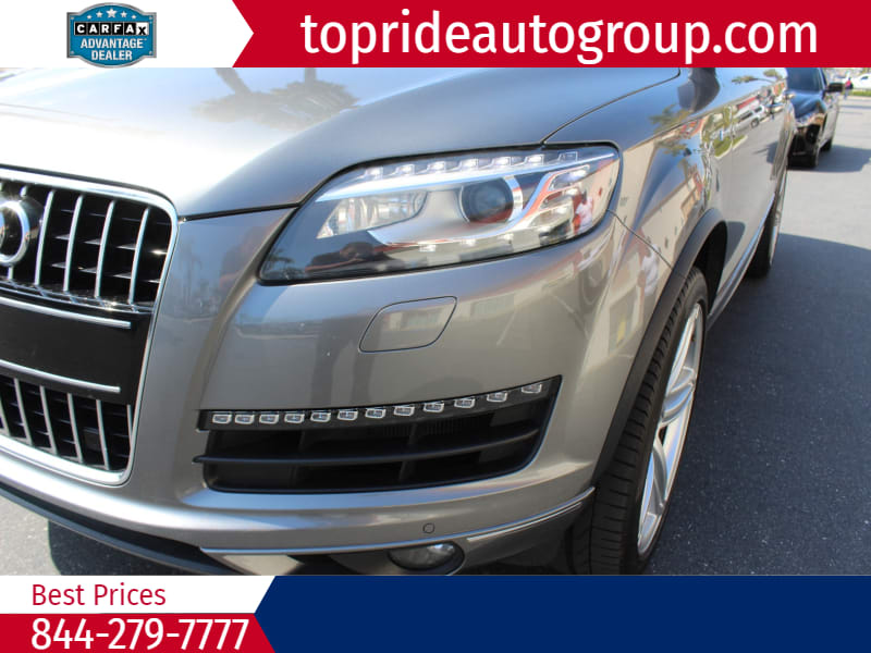 Audi Q7 2015 price $15,995