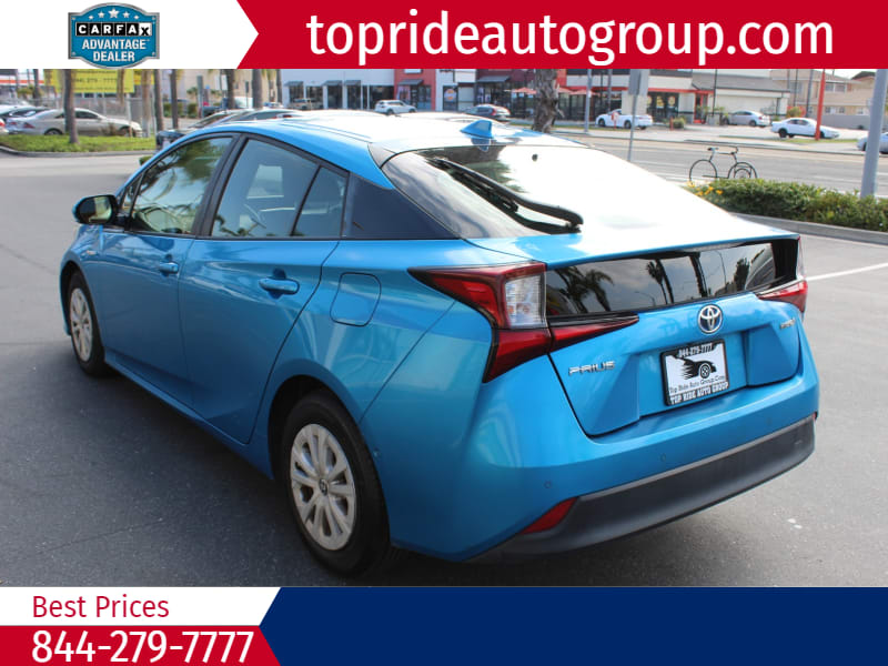 Toyota Prius 2019 price $15,995