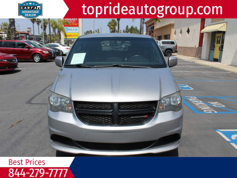 Dodge Grand Caravan 2016 price $8,995