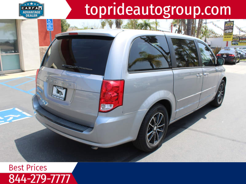 Dodge Grand Caravan 2016 price $8,995