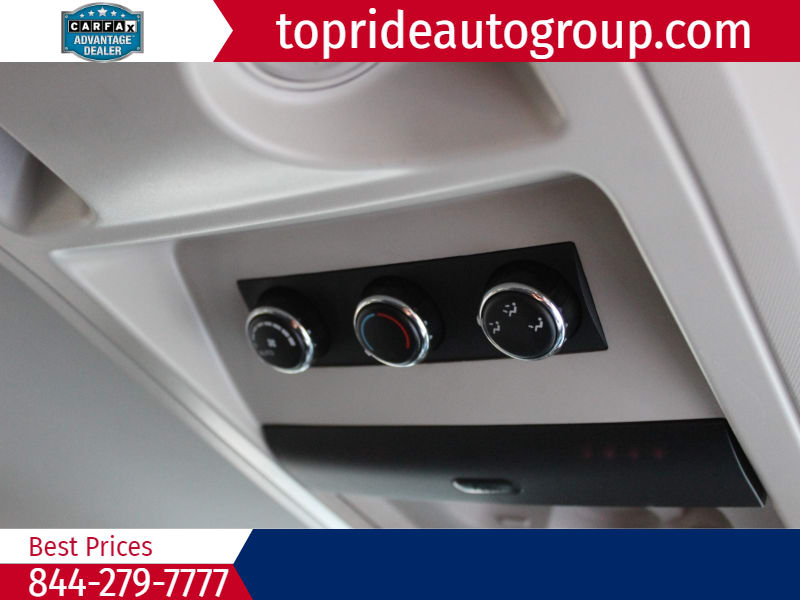 Chrysler Town & Country 2012 price $7,995