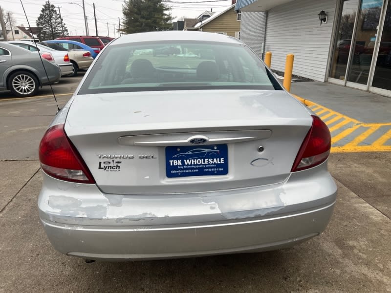 FORD TAURUS 2007 price $2,200