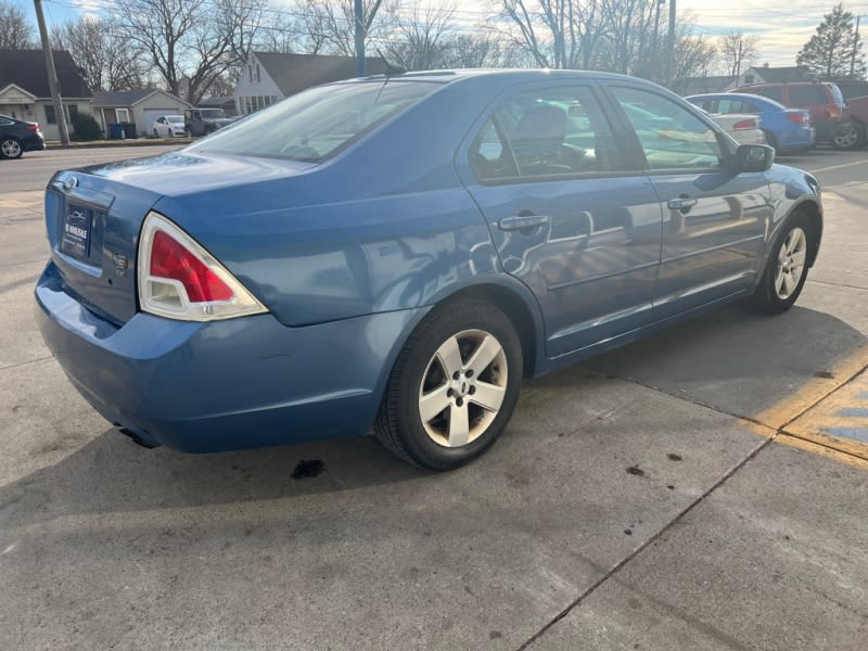 FORD FUSION 2009 price $3,900