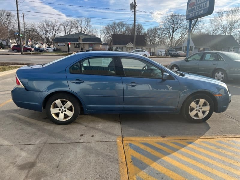 FORD FUSION 2009 price $3,900