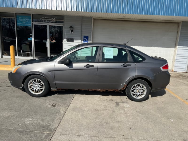 FORD FOCUS 2009 price $1,900