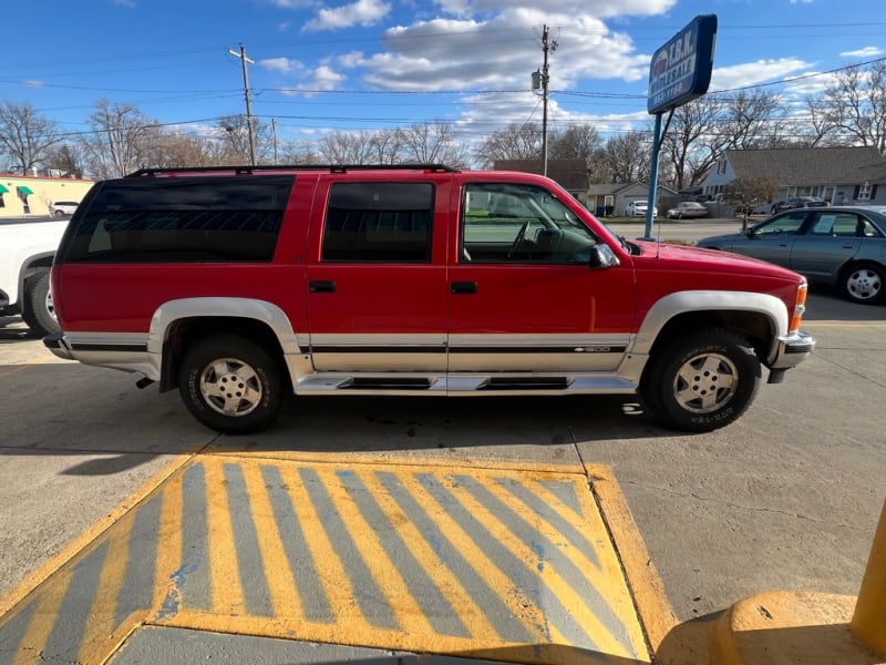 CHEVROLET SUBURBAN 1995 price $2,900