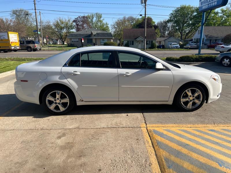 CHEVROLET MALIBU 2011 price $3,900