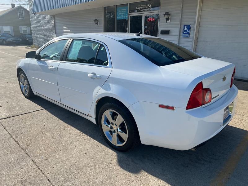 CHEVROLET MALIBU 2011 price $3,900