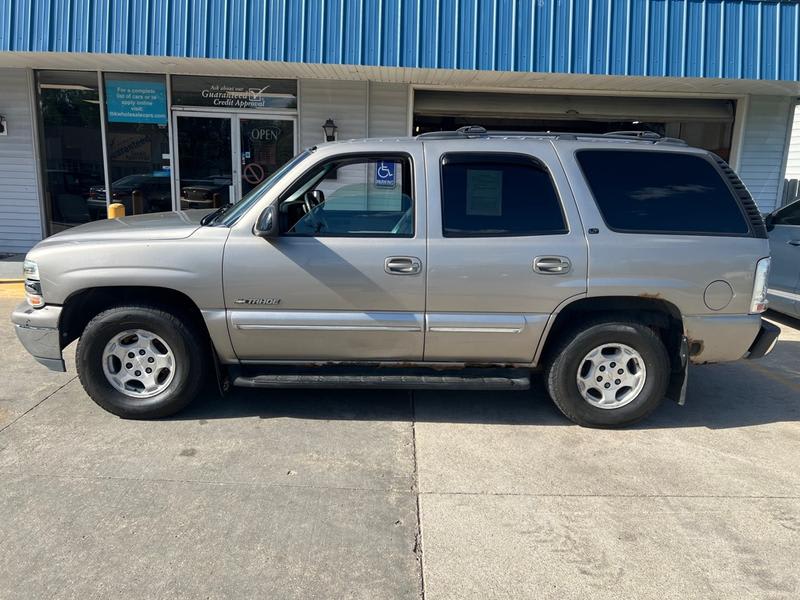 CHEVROLET TAHOE 2000 price $2,500