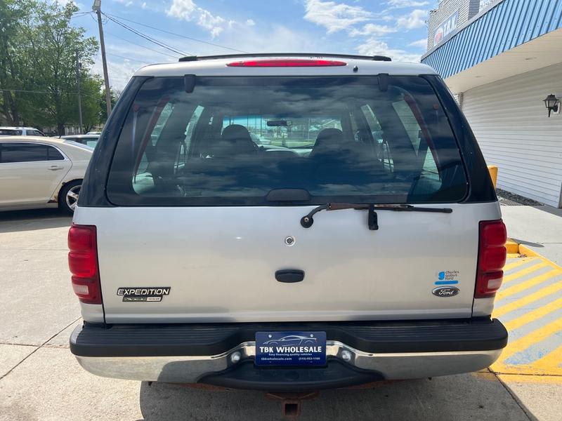 FORD EXPEDITION 2000 price $1,800