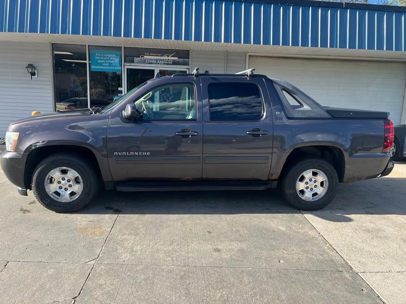 CHEVROLET AVALANCHE 2010 price $9,995