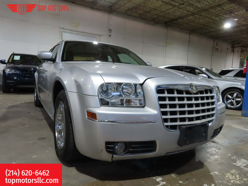 Chrysler 300 2006 price $5,495 Cash