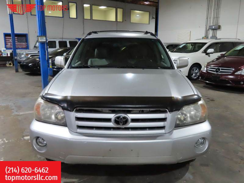 Toyota Highlander 2004 price $5,895 Cash