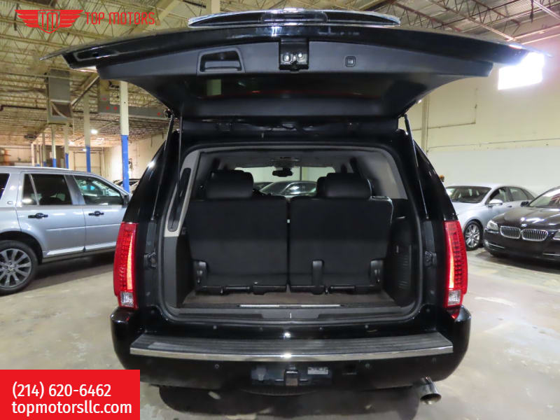 Cadillac Escalade 2009 price $9,995 Cash