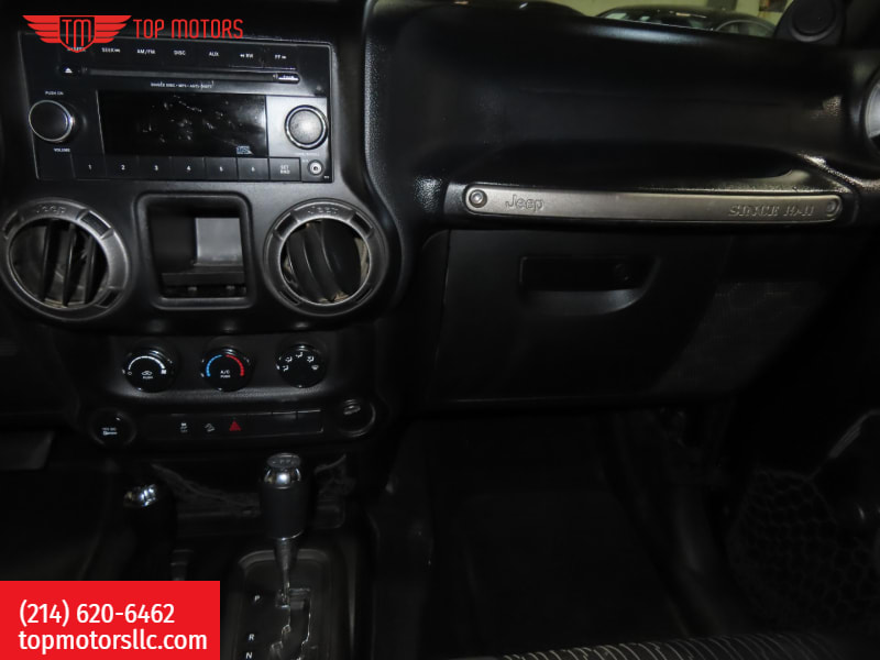 Jeep Wrangler 2012 price $9,995 Cash