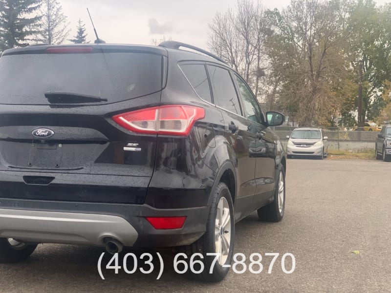 Ford Escape 2016 price $14,995